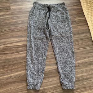 Lululemon joggers